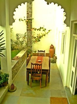 Hotel Hibiscus Guest House