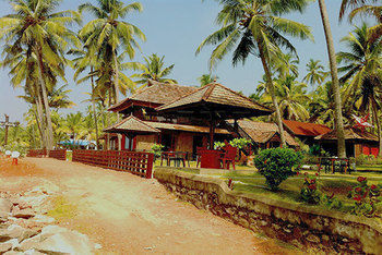 Hotel Bluewater Beach Resort
