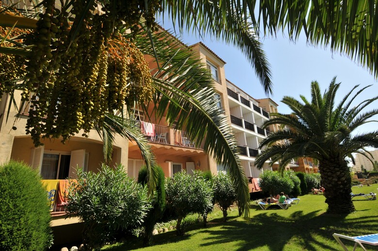 Apartamentos Comte D'empuries