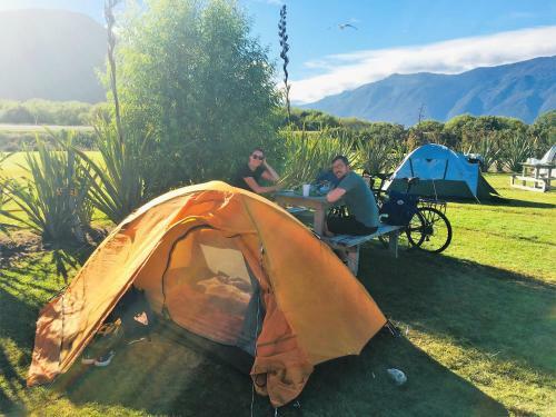 Haast River Top 10 Holiday Park