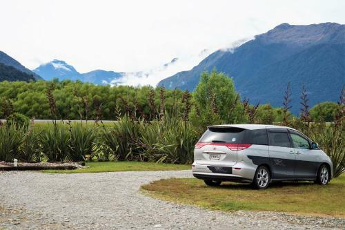 Haast River Top 10 Holiday Park