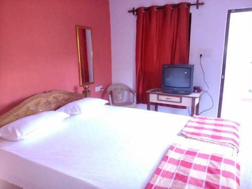 Hostal La Blanche Guest House