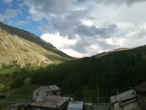 Hotel Bait De Angial