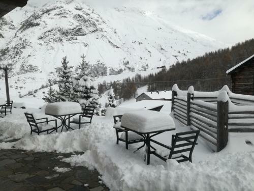 Hotel Bait De Angial