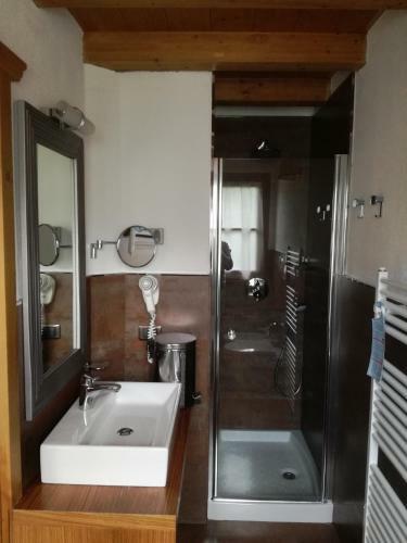 Hotel Bait De Angial