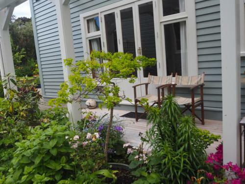 Bed & Breakfast Captain Eady's Lookout