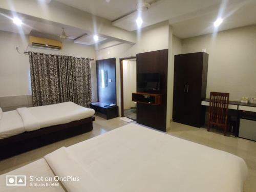 Hotel Sreepathi Indraprastha