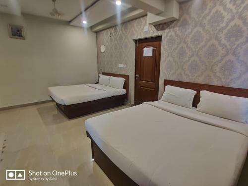 Hotel Sreepathi Indraprastha