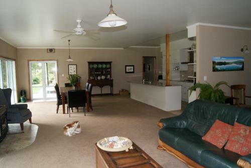 Bed & Breakfast Gully Retreat Karapiro