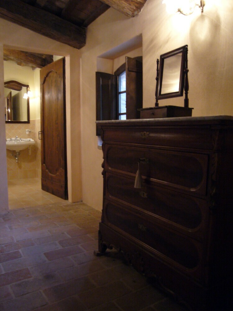 Hotel Borgo Storico Cisterna