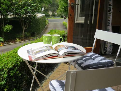 Bed & Breakfast Awa Retreat