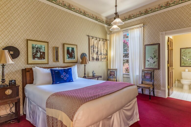 Bed & Breakfast Garden Street Inn