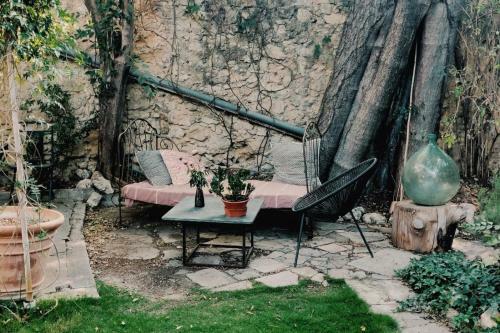 Bed & Breakfast En Ville Et Sous Les Arbres