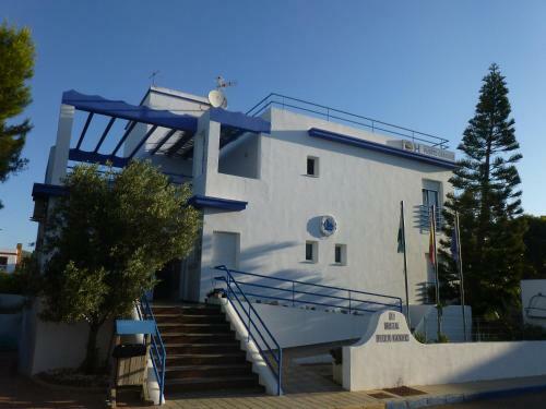 Hostal Puerto Genov�s