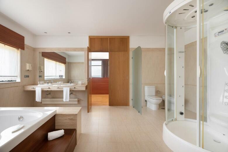 Hotel V�a Argentum - Spa Y Deporte
