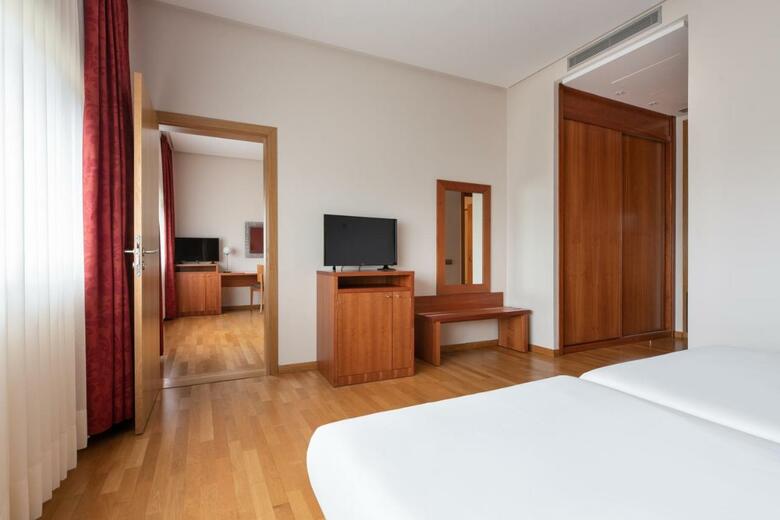 Hotel V�a Argentum - Spa Y Deporte