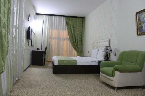Avand Hotel