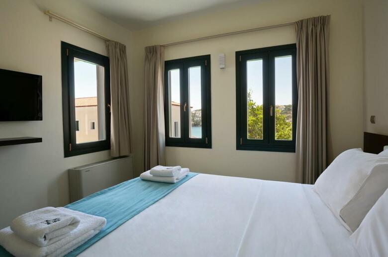 Aparthotel Krinos Suites Hotel