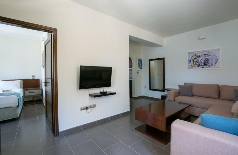 Aparthotel Krinos Suites Hotel