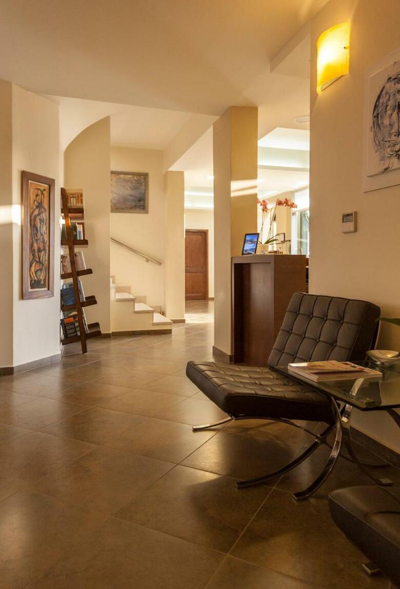 Aparthotel Krinos Suites Hotel