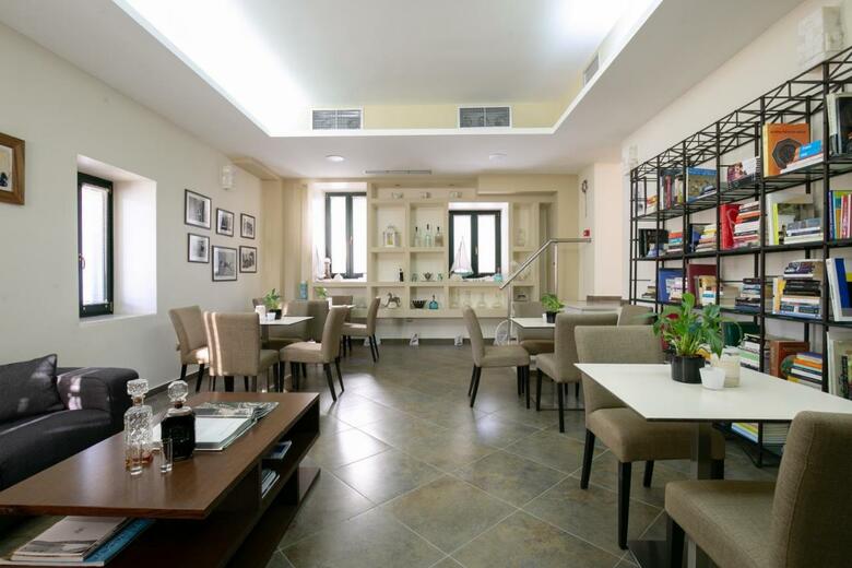 Aparthotel Krinos Suites Hotel