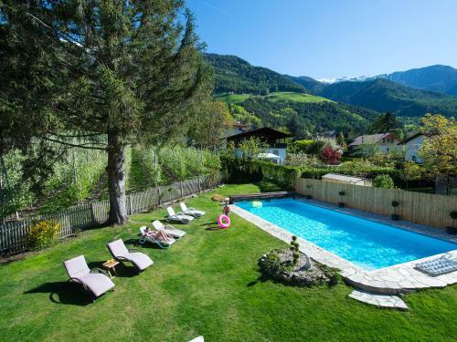 Hotel Pension L�rchenhof