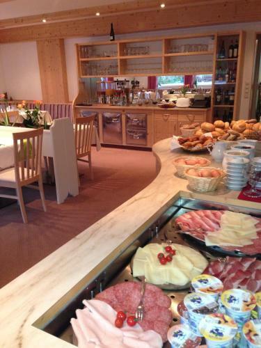 Hotel Pension L�rchenhof