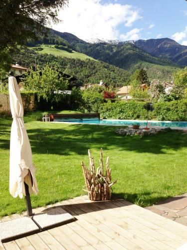 Hotel Pension L�rchenhof