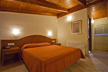 Hotel Hydramis Palace Beach Resort