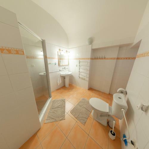 Apartment Ve Ml�n?