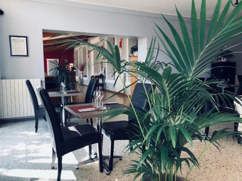 Hotel Le Clos Des Acacias