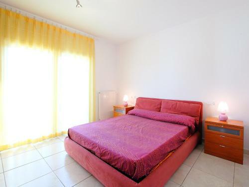 Three-bedroom Villa Empuriabrava Girona 1