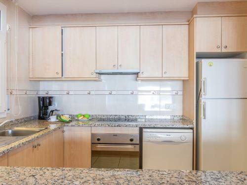 Three-bedroom Villa Empuriabrava Girona 1