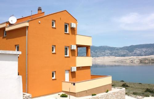 Tina Apartments