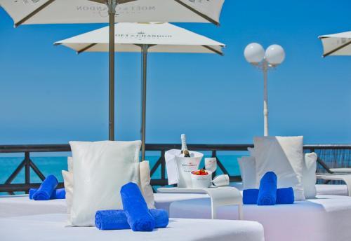El Oceano Beach Hotel