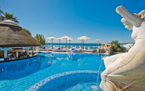 El Oceano Beach Hotel