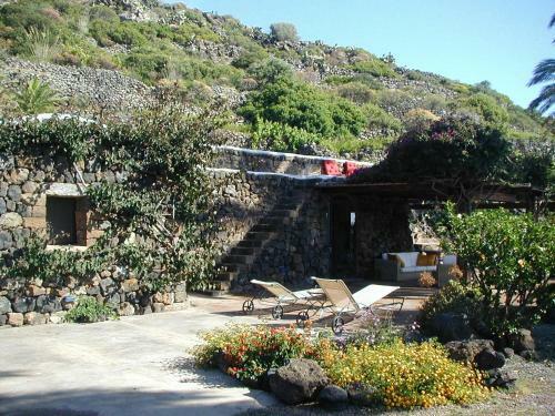 Holiday Home Dammuso Magia