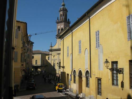 Apartamento Parmigianino Nove