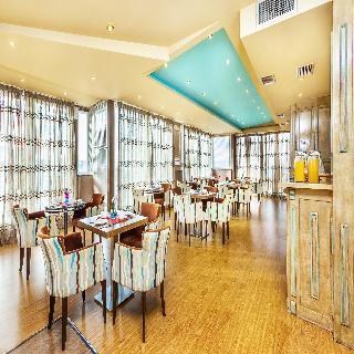 Perea Hotel