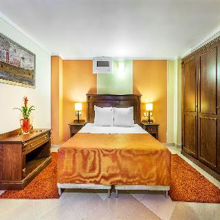 Perea Hotel