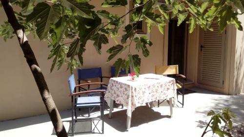 Apartamento Flamiatos Garden Cottages