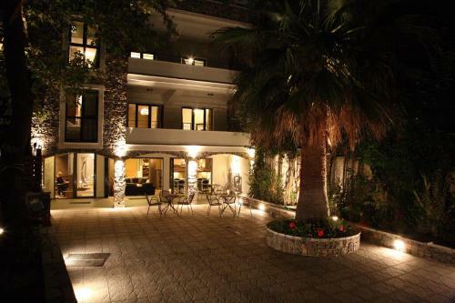 Hotel Mousiko Pandoxeio