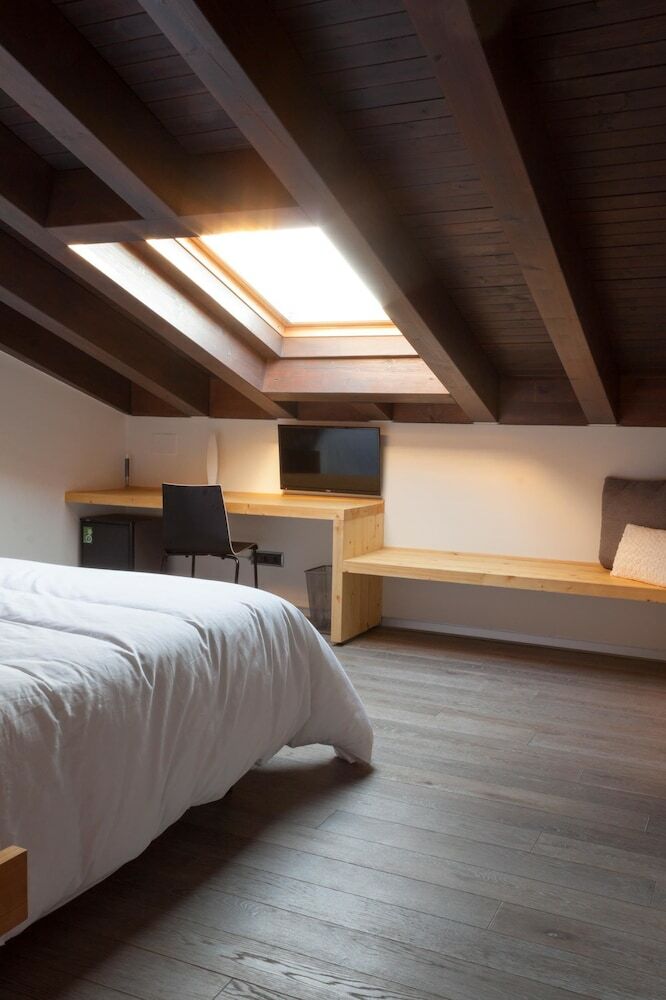 Encanto Hotel & Cafeter�a