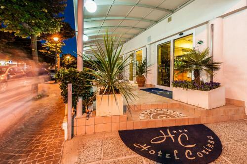 Hotel Corinna