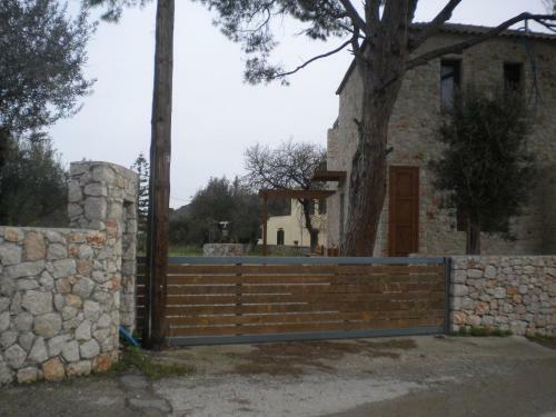Pyrgos Luxury Country Home