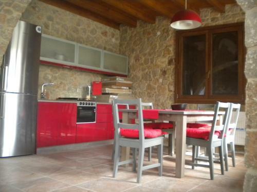Pyrgos Luxury Country Home