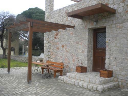 Pyrgos Luxury Country Home