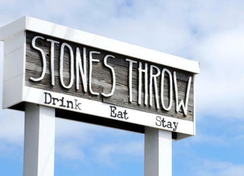 Posada Stones Throw & Inn On The Blues