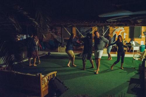 Albergue Twinfin Surf Camp