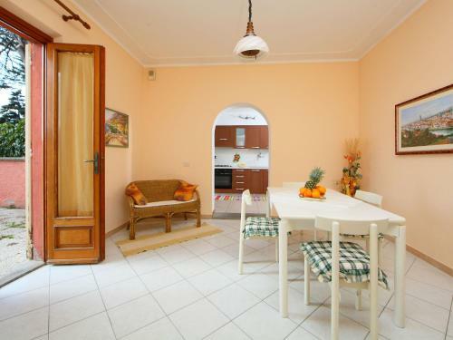 Apartment Il Cipresso San Baronto